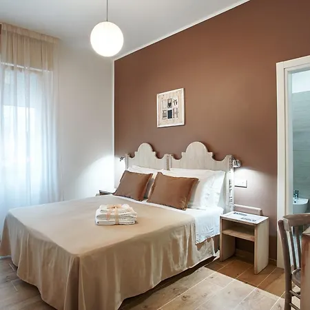 Esedra Hotel 3*