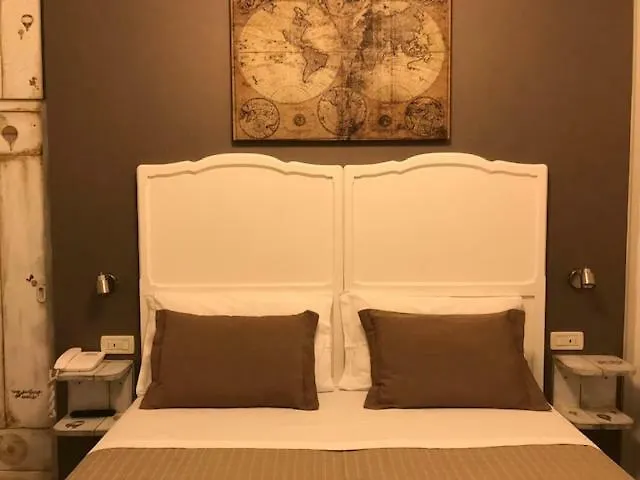 Hotel Esedra 3*