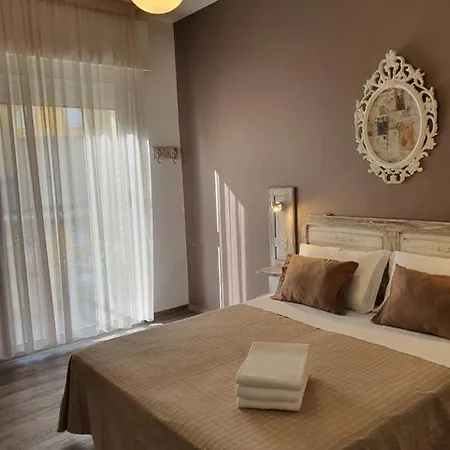 Hotell Esedra 3*